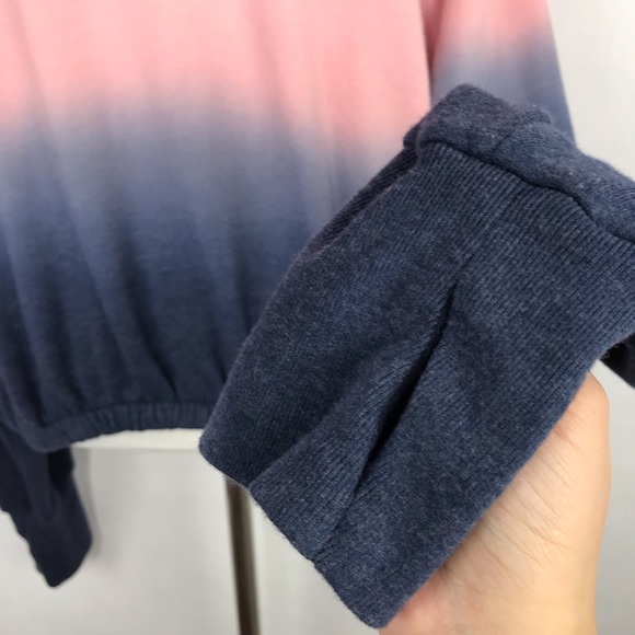 Victoria Sport Ombre Pink Blue Size Medium Cropped Women’s Sweatshirt Hoodie - Picture 4 of 6